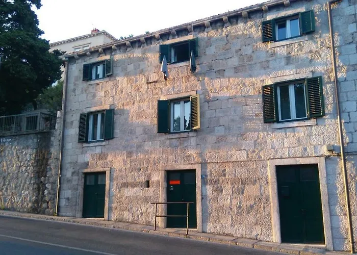 Rooms Garden Ragusa